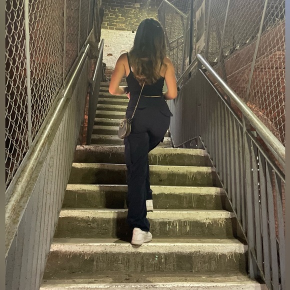 Meet your Posher, Ember - Picture 2 of 6